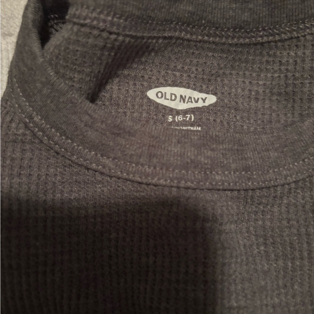 Old navy thermals - Picture 5 of 5